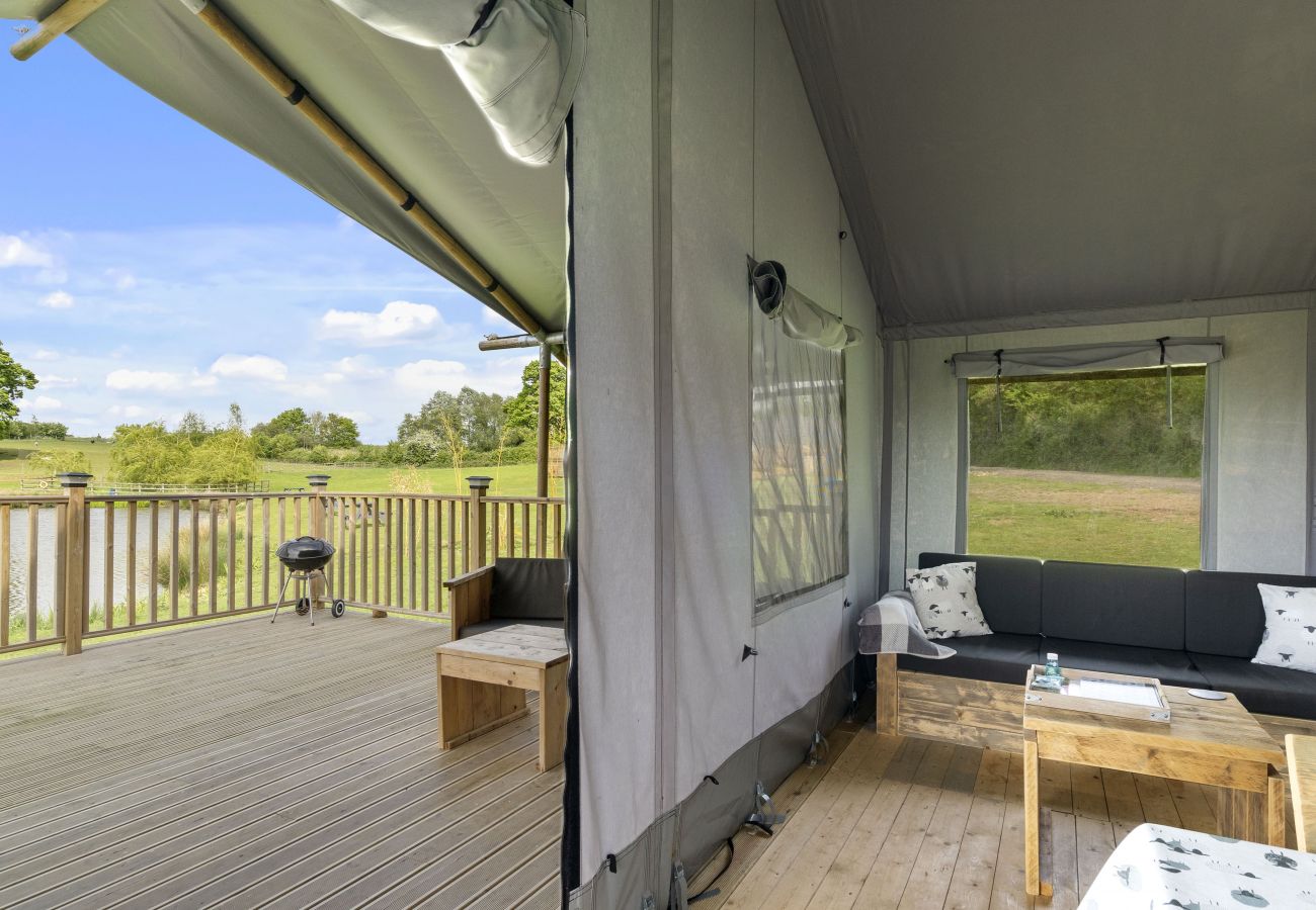 Chalet in Hertford - The Herdwick Safari Tent