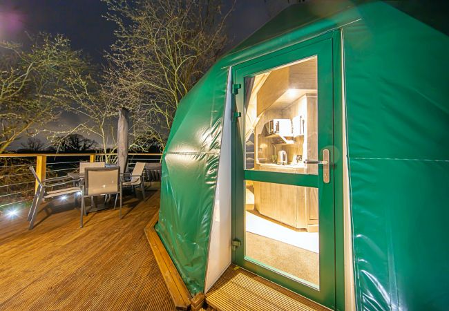 Chalet in Hoath - Hever Luxury Dome Chalet in Hoath - Hever Luxury Dome