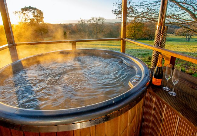 Chalet in Hoath - Knole Luxury Dome Chalet in Hoath - Knole Luxury Dome