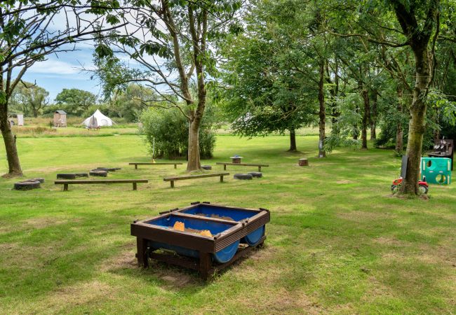 Chalet in Ilfracombe - Beech Lotus Belle Tent Chalet in Ilfracombe - Beech Lotus Belle Tent