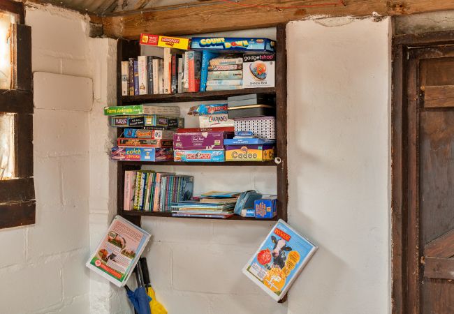 Chalet in Ilfracombe - Oak Lotus Belle Tent Chalet in Ilfracombe - Oak Lotus Belle Tent