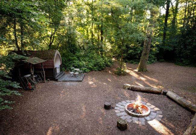 Chalet in Woolton Hill - Daisy Glamping Pod Chalet in Woolton Hill - Daisy Glamping Pod