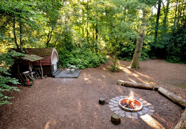 Chalet in Woolton Hill - Daisy Glamping Pod Chalet in Woolton Hill - Daisy Glamping Pod