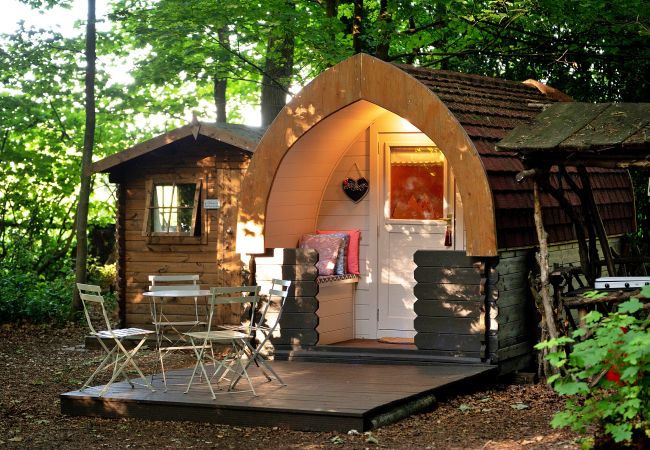 Chalet in Woolton Hill - Bluebelle Glamping Pod Chalet in Woolton Hill - Bluebelle Glamping Pod