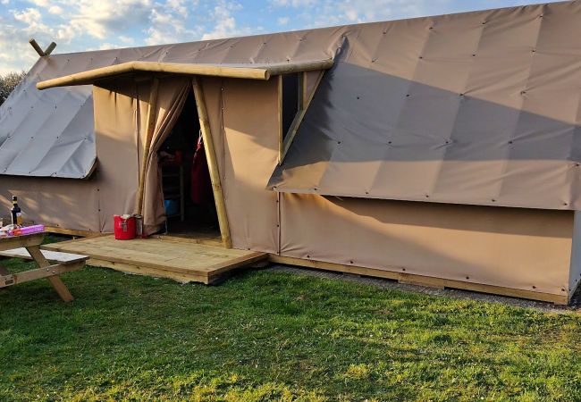Chalet in Coverack - Downas Celtic Longhouse Tent
