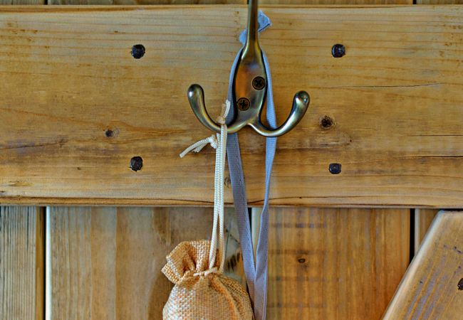 Chalet in Pwllheli - 'Joan' Shepherds Hut Chalet in Pwllheli - 'Joan' Shepherds Hut