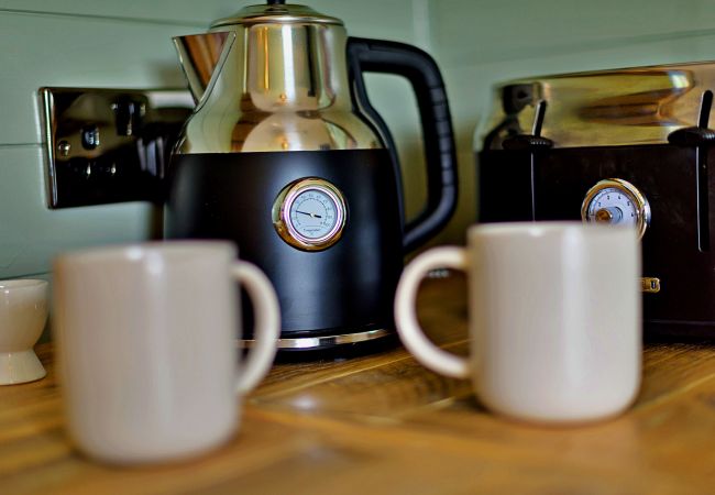 Chalet in Pwllheli - 'Joan' Shepherds Hut Chalet in Pwllheli - 'Joan' Shepherds Hut