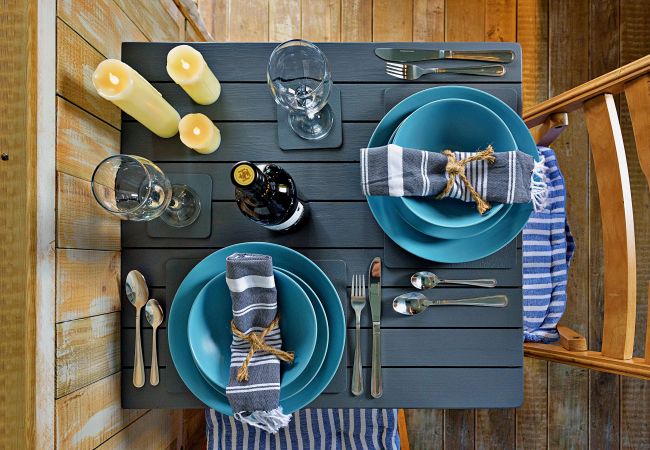 Chalet in Pwllheli - 'Susanna' Poachers Hut Chalet in Pwllheli - 'Susanna' Poachers Hut