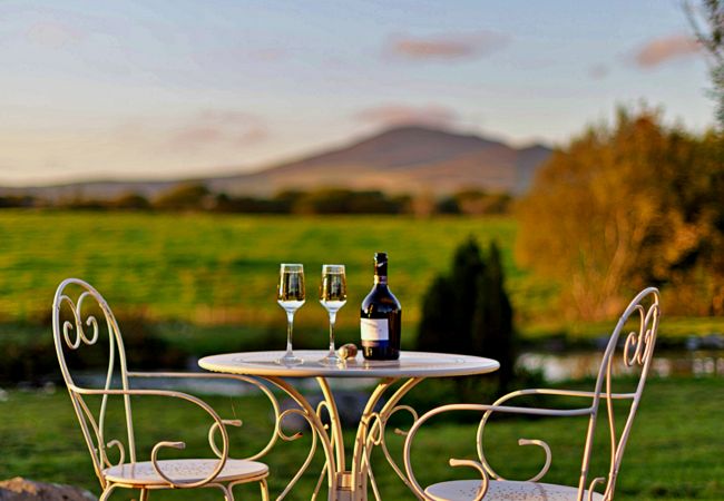 Chalet in Pwllheli - 'Angharad' Poachers Hut Chalet in Pwllheli - 'Angharad' Poachers Hut