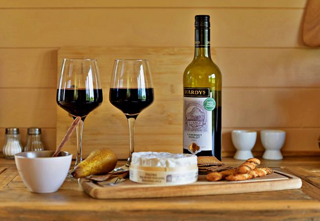 Chalet in Pwllheli - 'Marared' Gypsy Hut Chalet in Pwllheli - 'Marared' Gypsy Hut