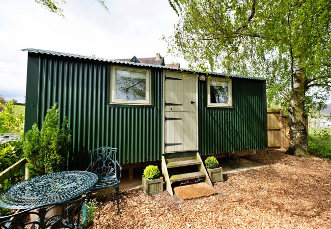 Cabin in Nordley - Hay and Hedgerow Glamping Cabin in Nordley - Hay and Hedgerow Glamping