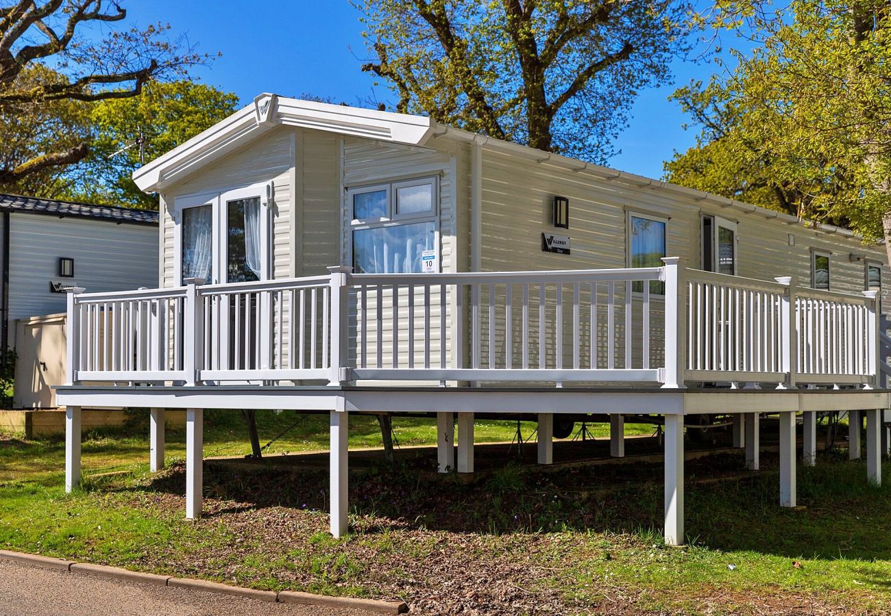 Mobile home in Great Thorness - Beachlands