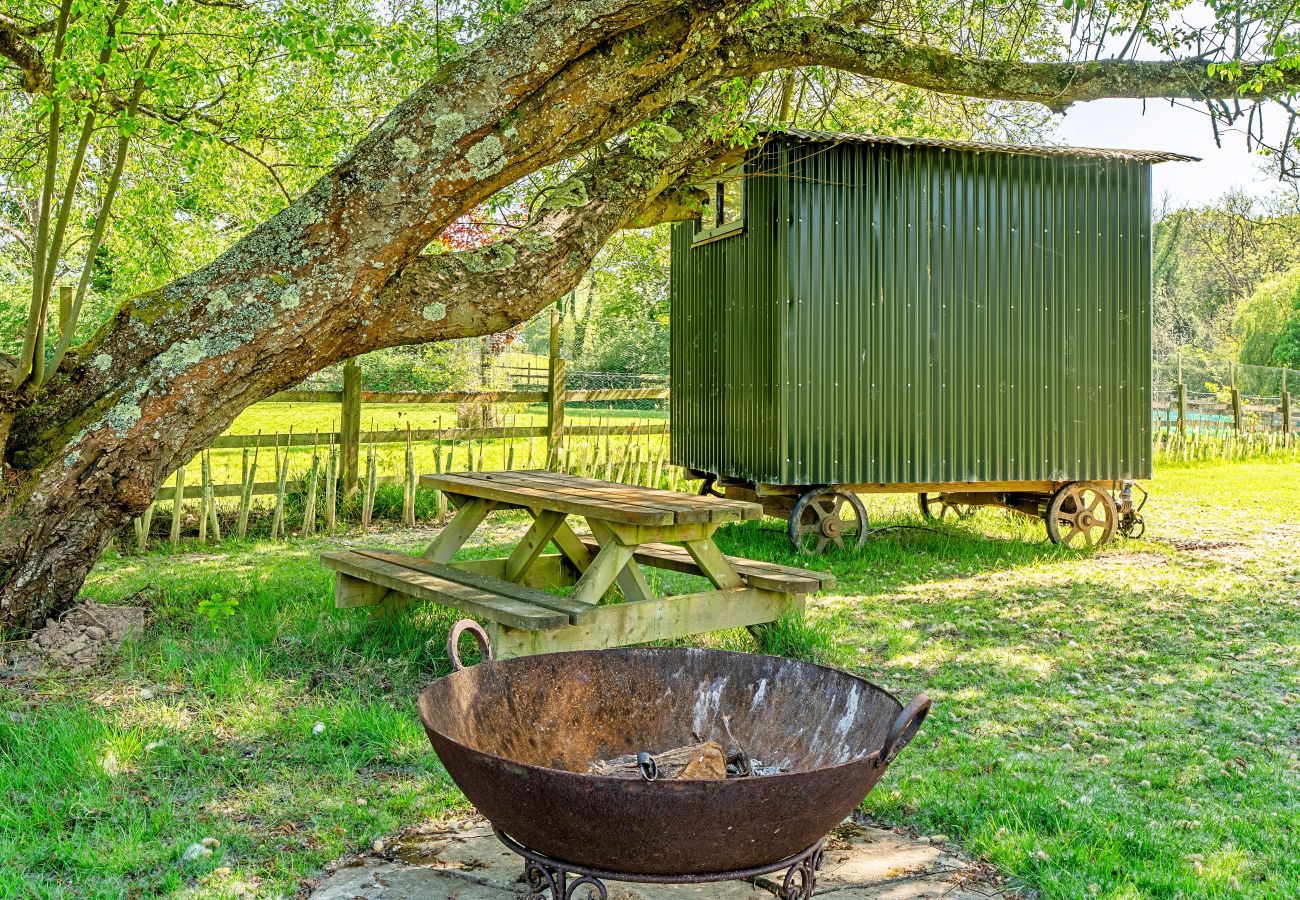 Cabin in Romsey - Hilltop Stable