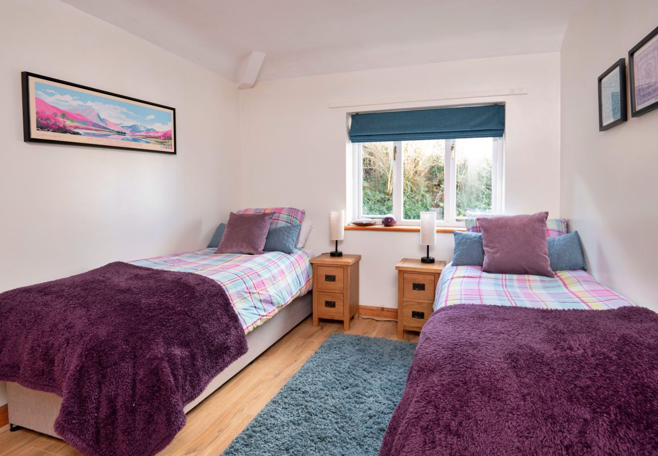 Cottage in Denbigh - Capel Hebron