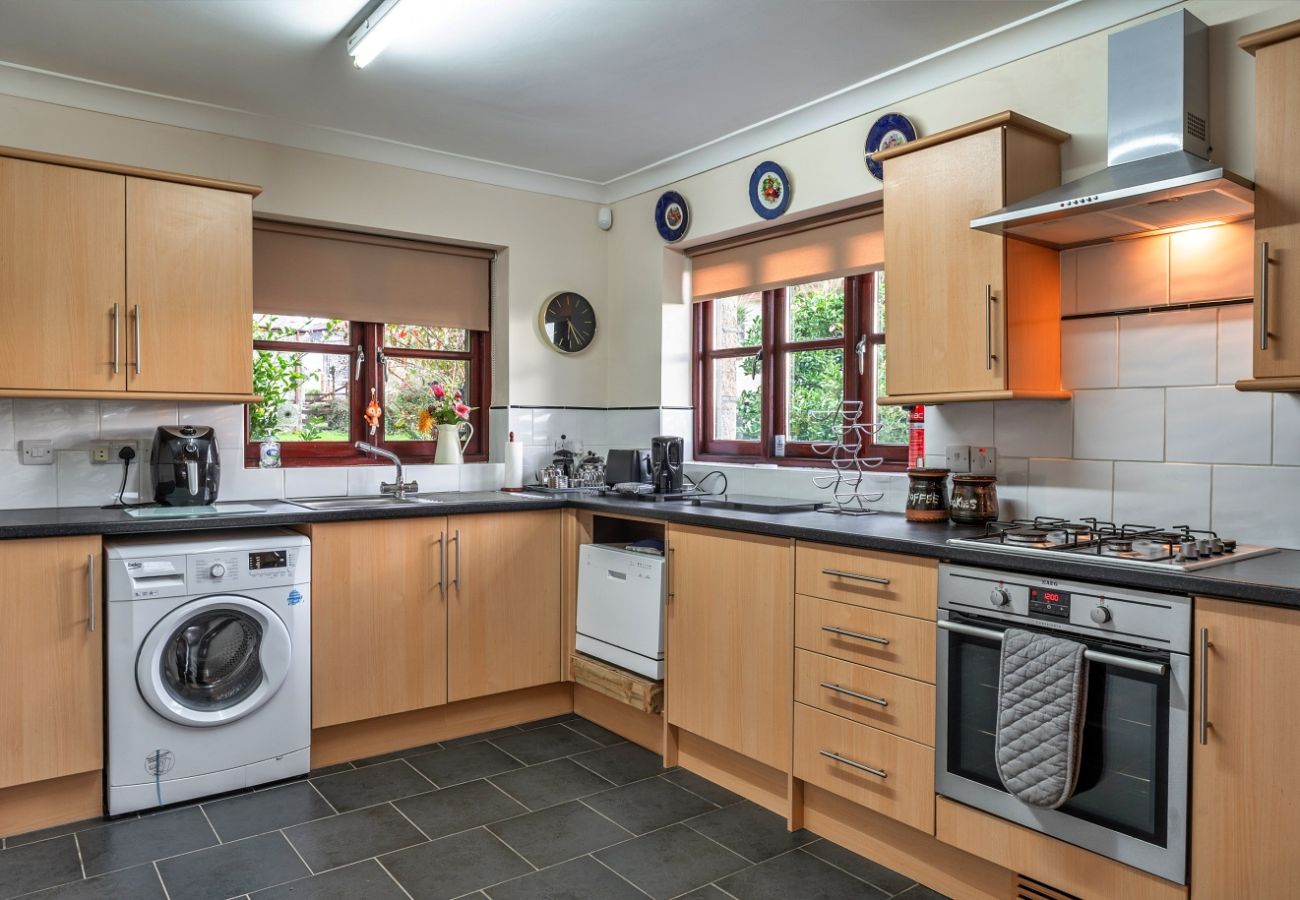Bungalow in Hayle - Orchard View