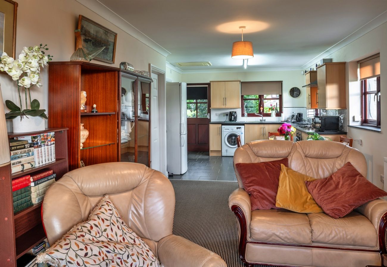 Bungalow in Hayle - Orchard View
