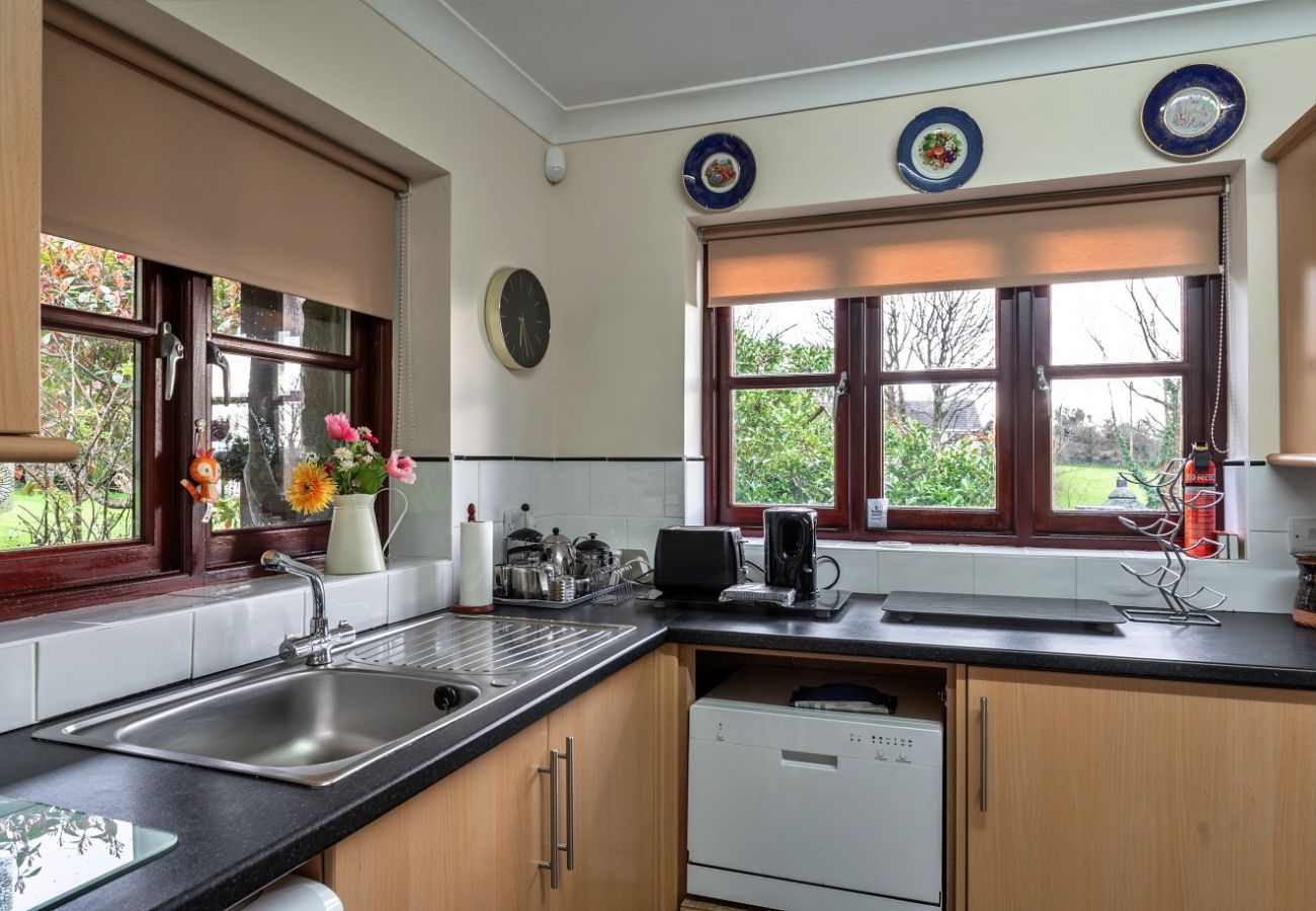 Bungalow in Hayle - Orchard View