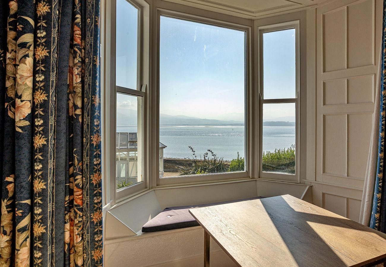 Apartment in Beaumaris - Waters Edge at Gadlys House
