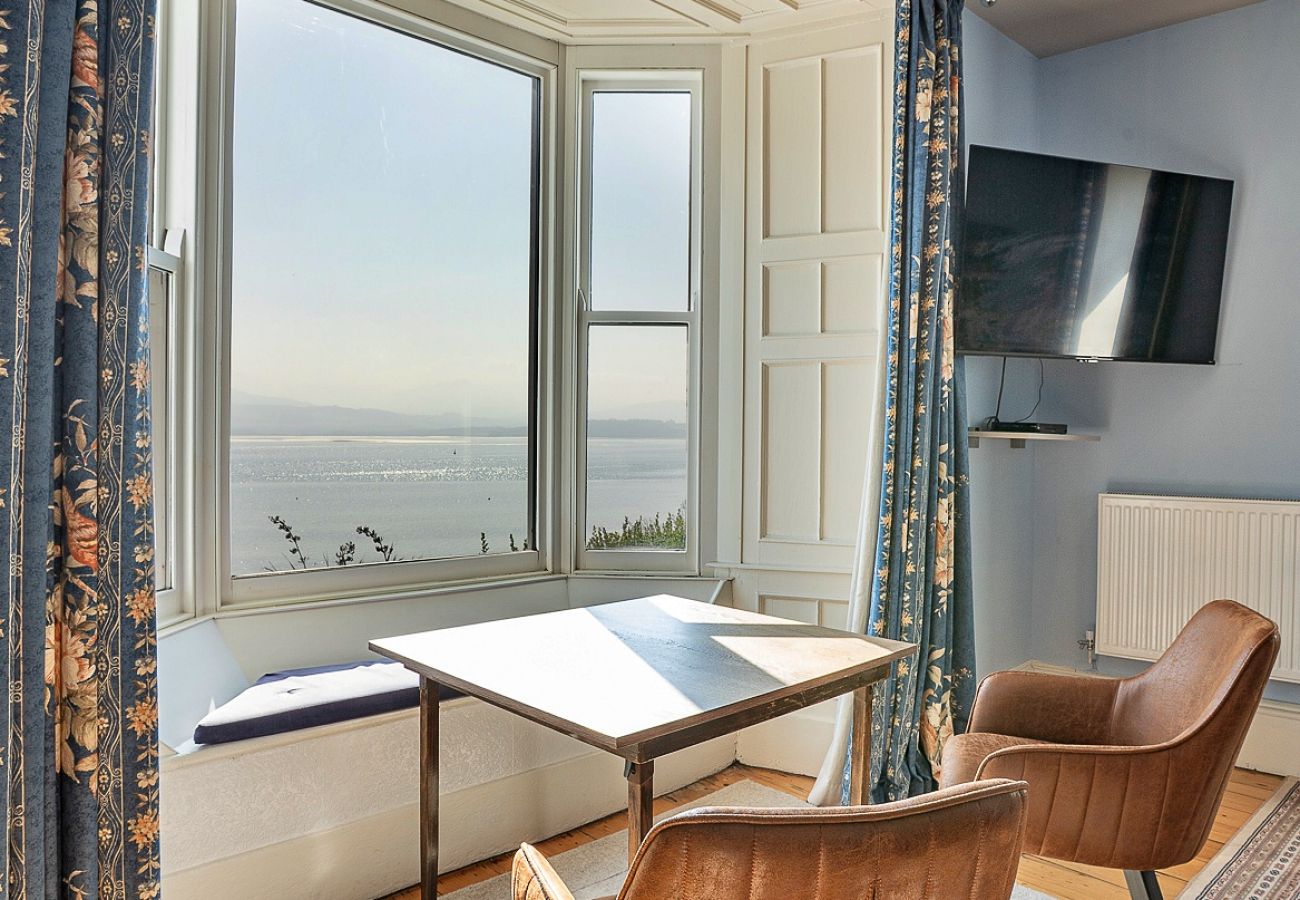 Apartment in Beaumaris - Waters Edge at Gadlys House