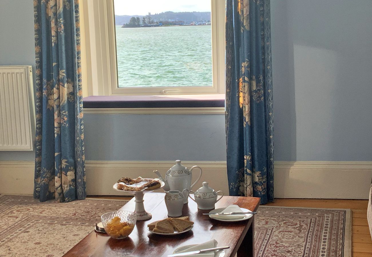 Apartment in Beaumaris - Waters Edge at Gadlys House