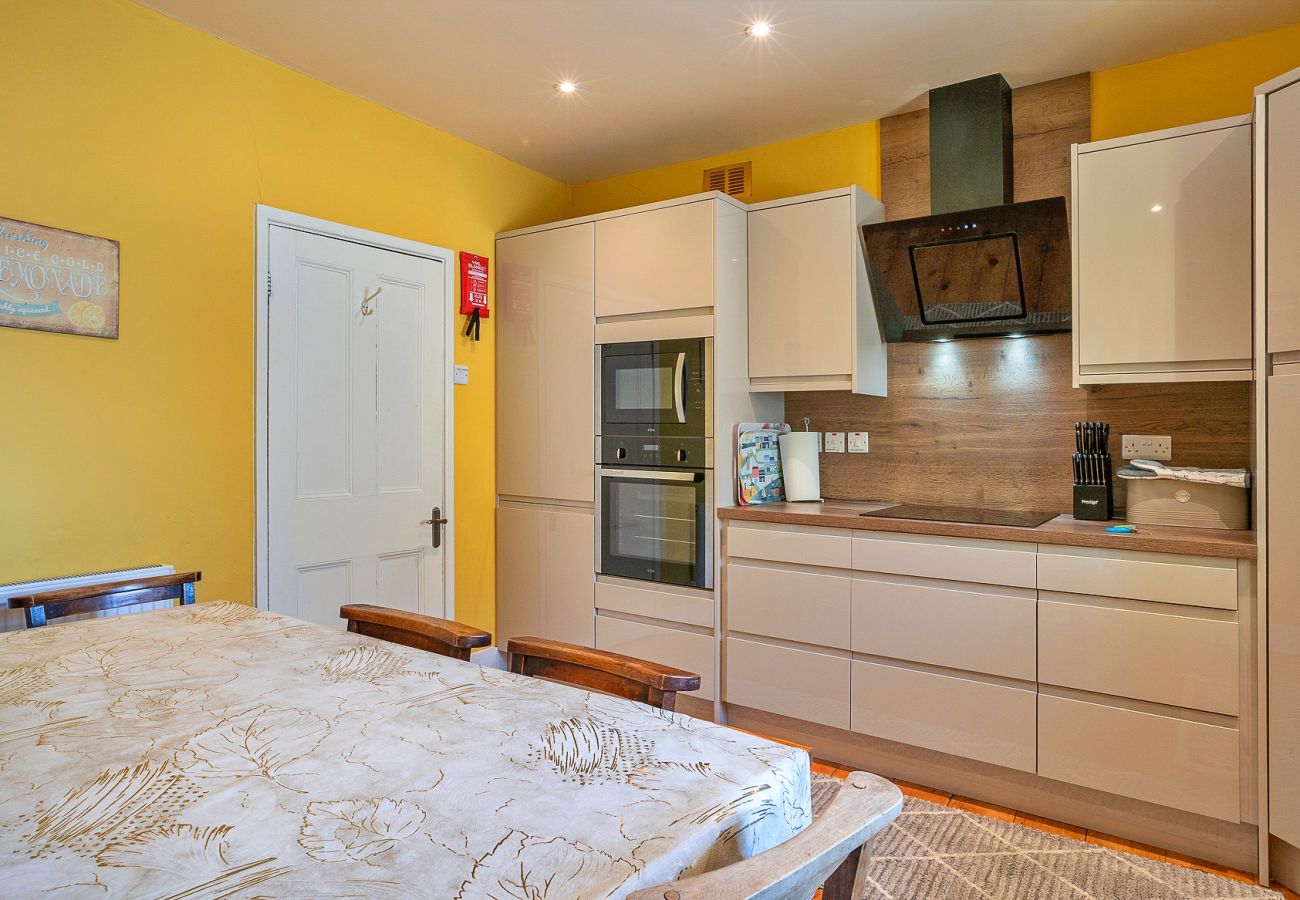 Apartment in Beaumaris - Beau View at Gadlys House