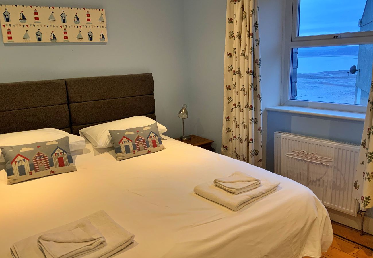 Apartment in Beaumaris - Beau View at Gadlys House