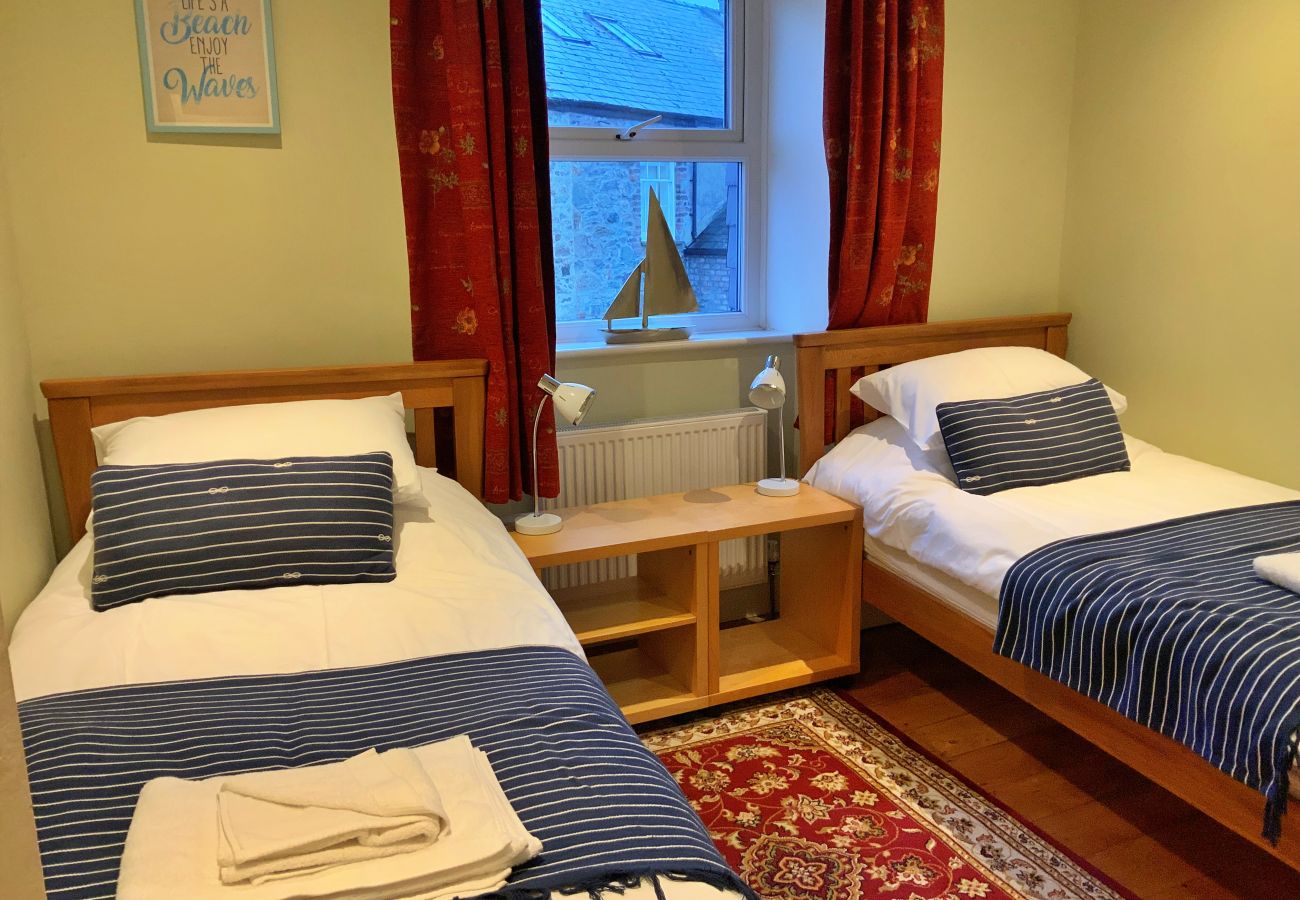 Apartment in Beaumaris - Beau View at Gadlys House