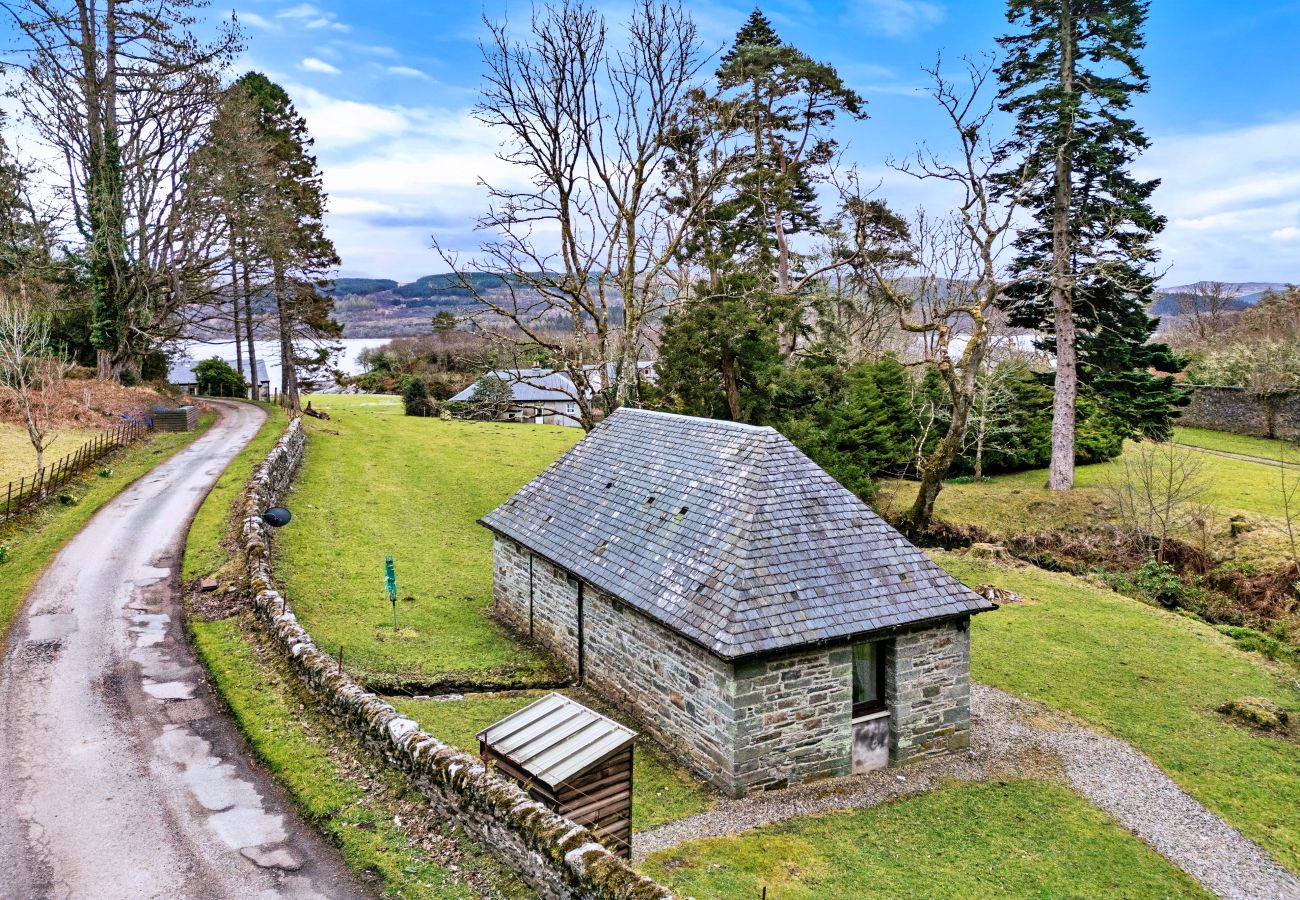 Cottage in Achahoish - The Turbine House