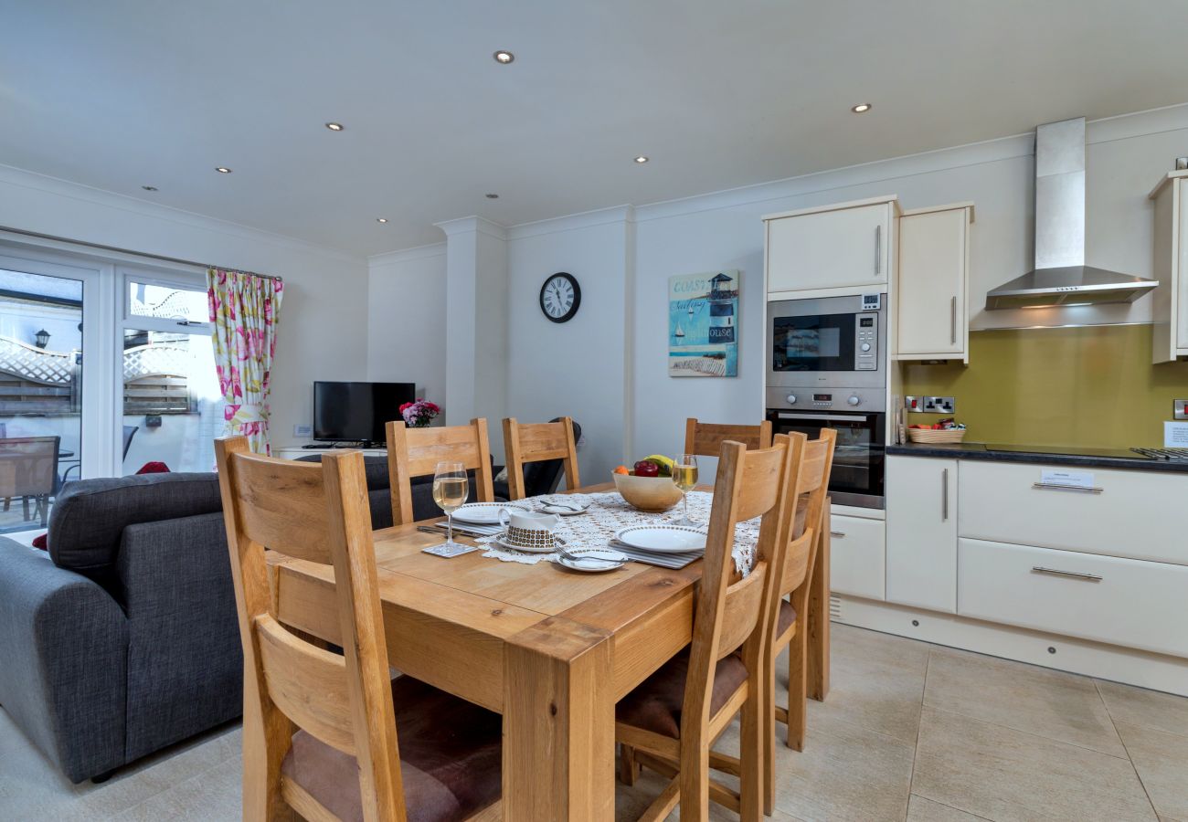 Cottage in Filey - The Boat House