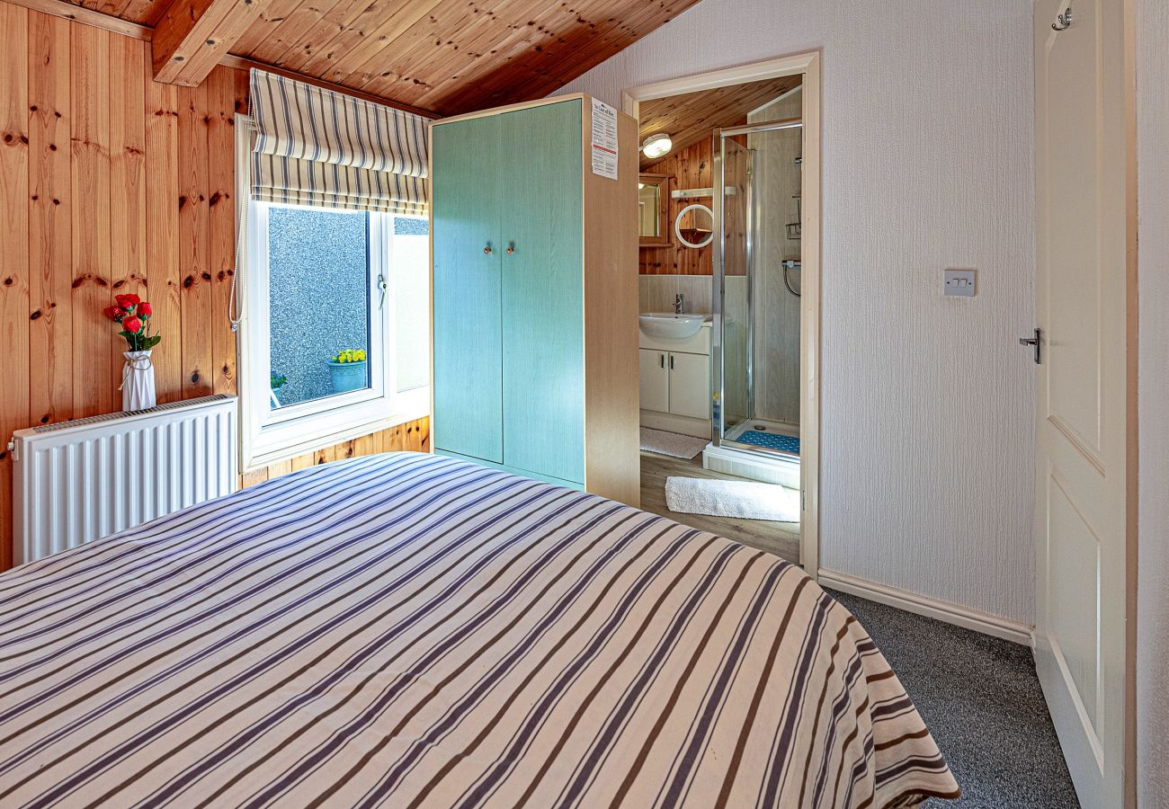 Cabin in Aberdesach - Bimbadeen Lodge
