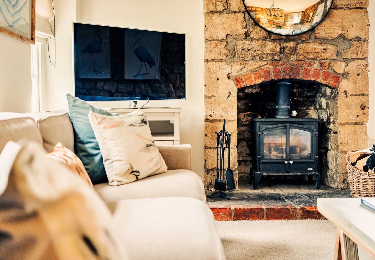 Cottage in Stroud - Hendy Cottage