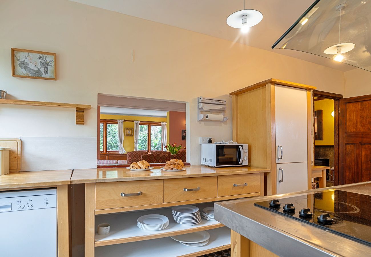 House in Lyme Regis - Heselwood