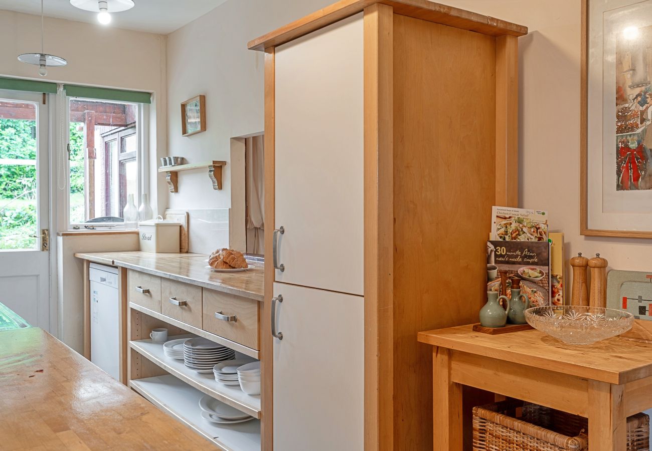 House in Lyme Regis - Heselwood