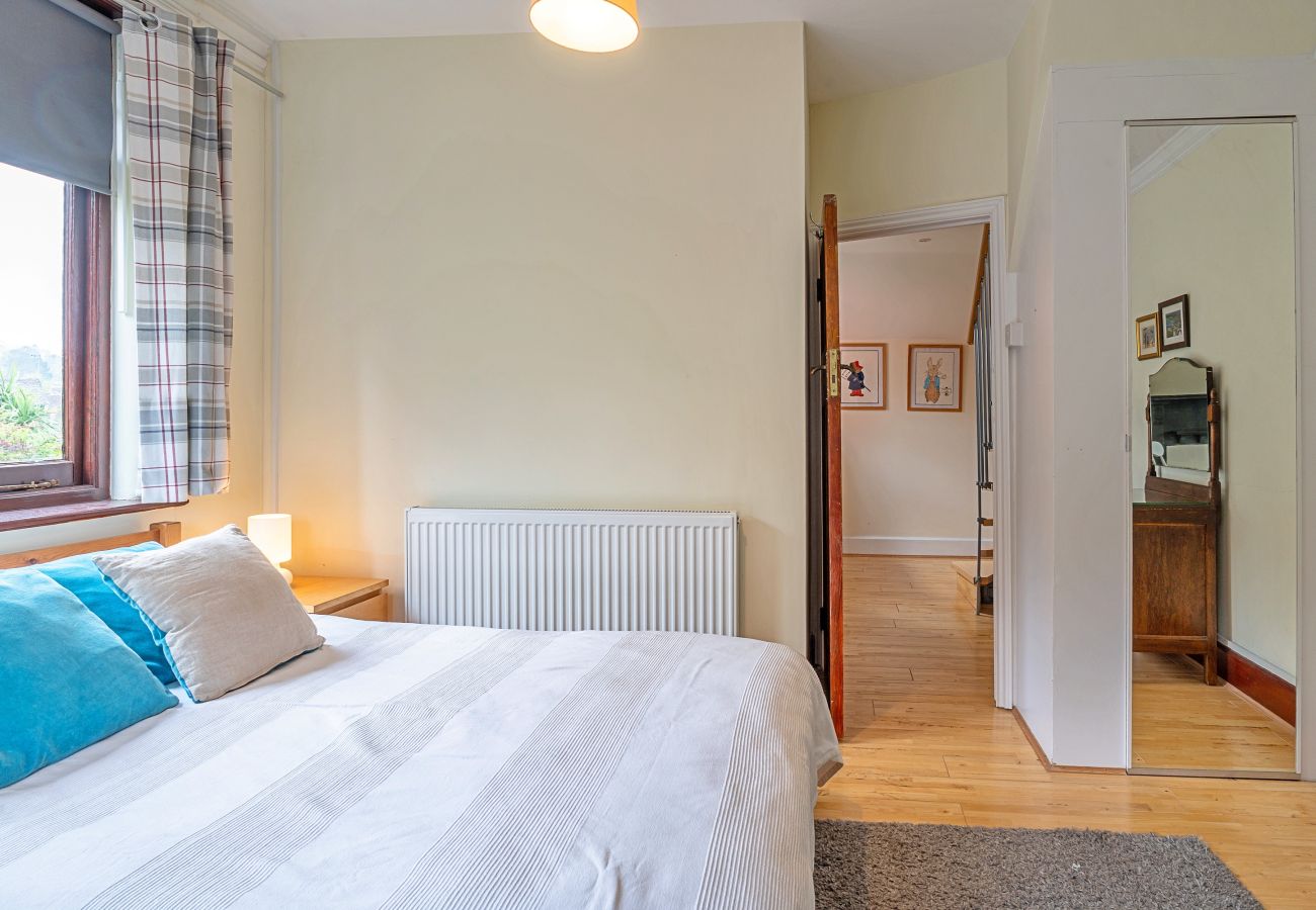 House in Lyme Regis - Heselwood