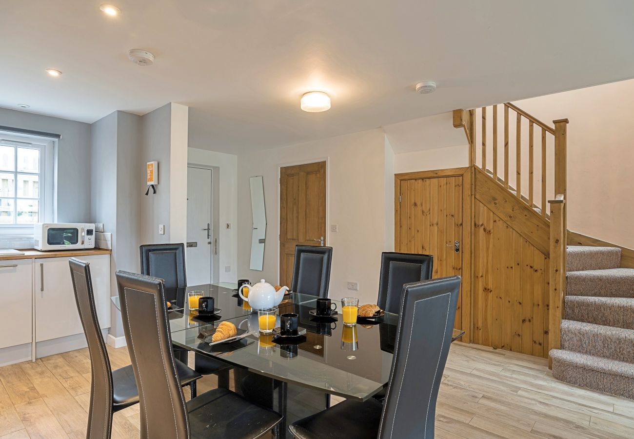 House in Lyme Regis - The Heselwood Coach House