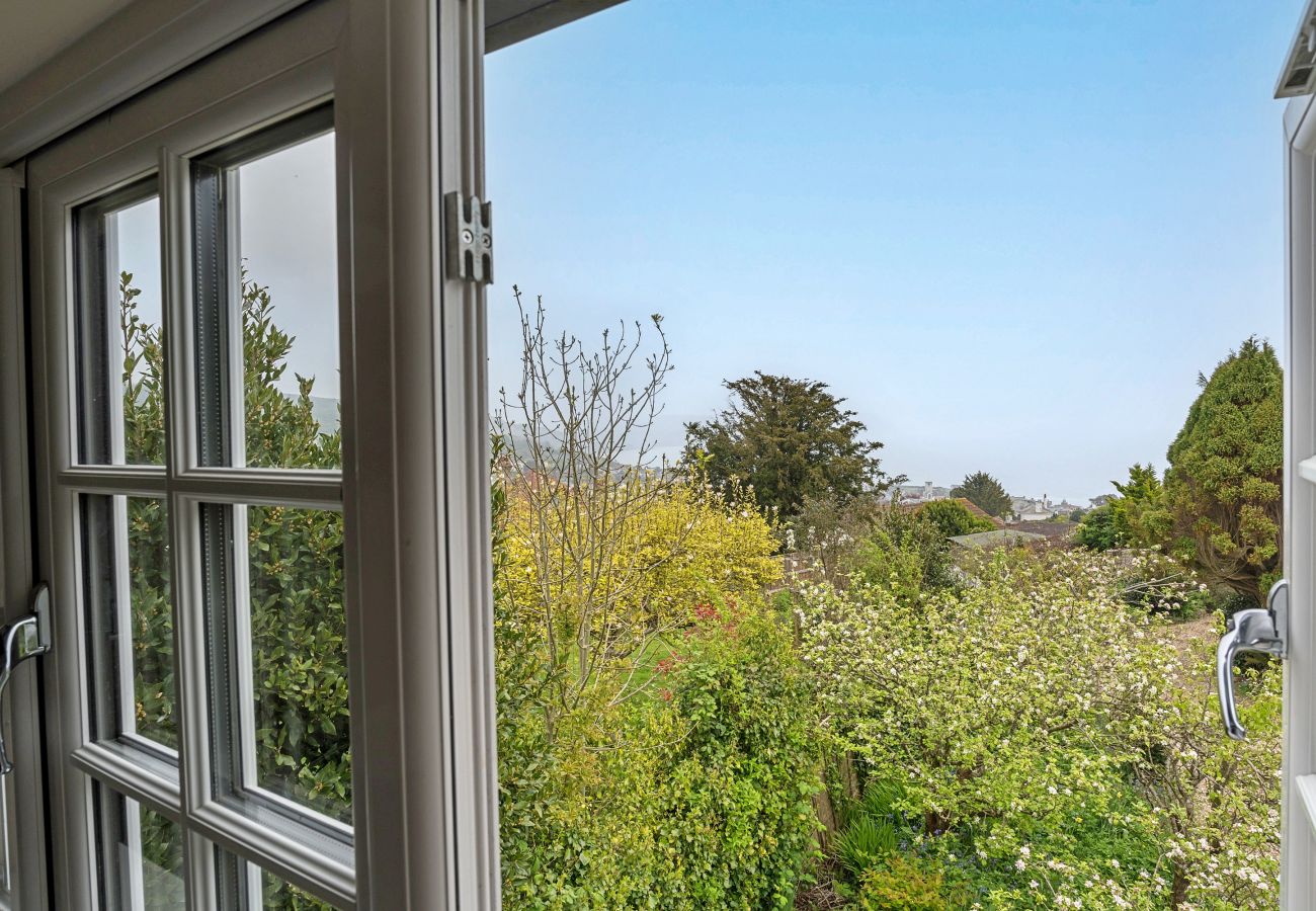 House in Lyme Regis - The Heselwood Coach House