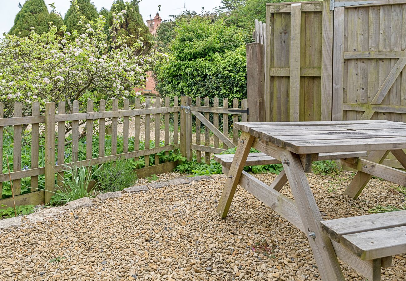 House in Lyme Regis - The Heselwood Coach House