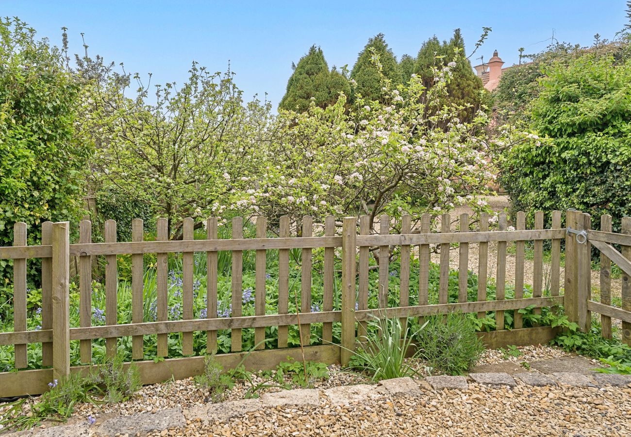 House in Lyme Regis - The Heselwood Coach House