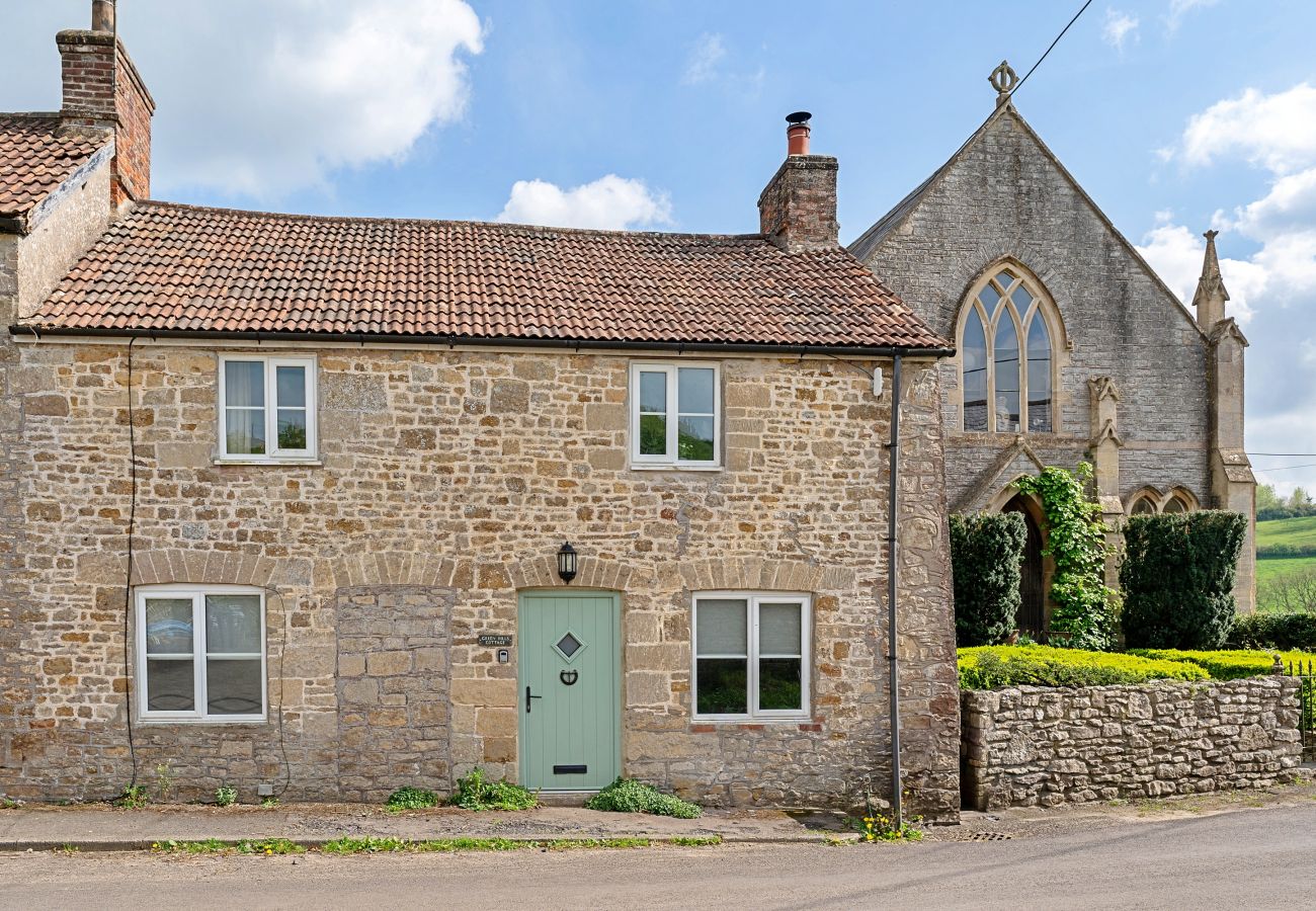 Cottage in Batcombe - Greenhills Cottage