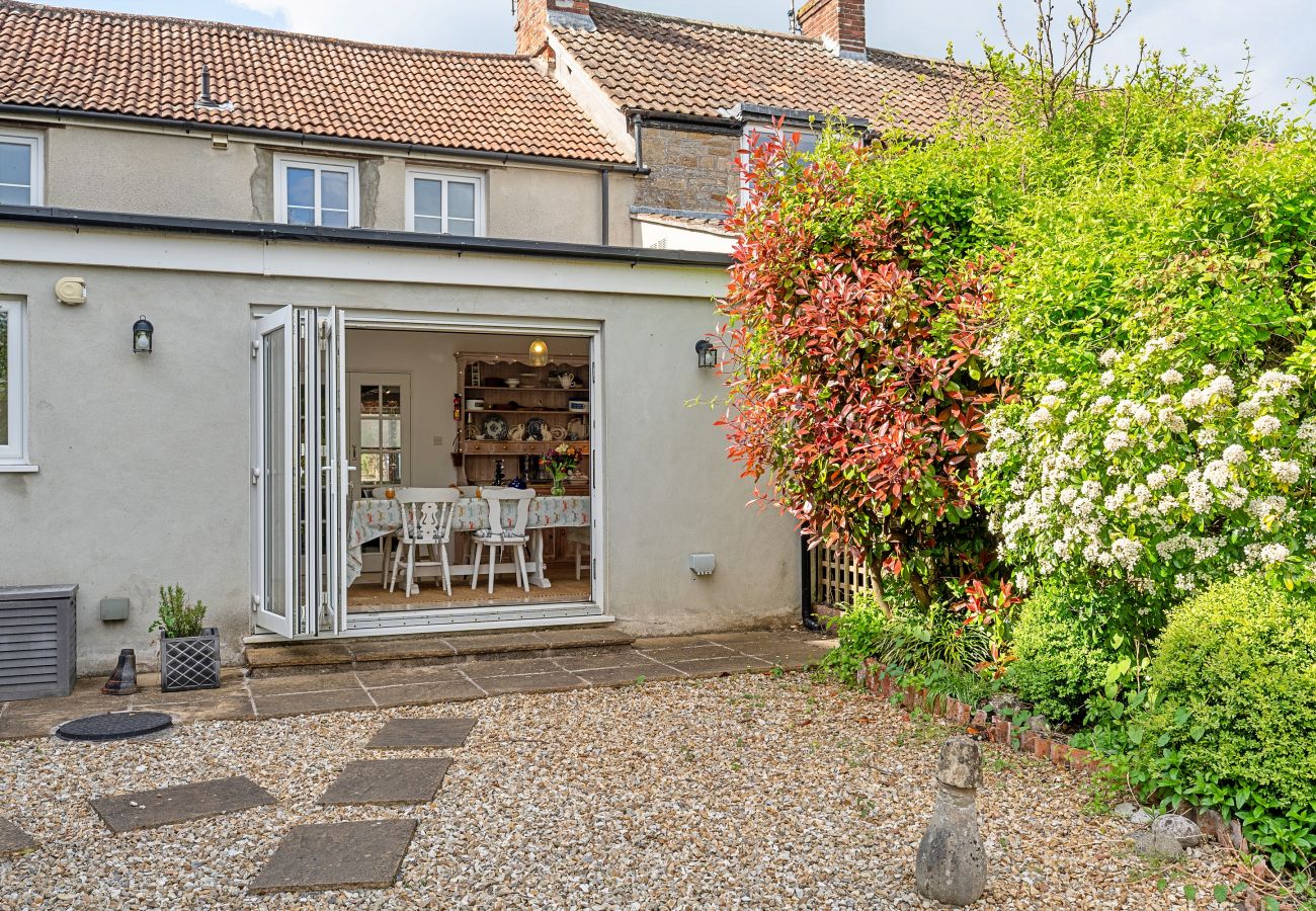 Cottage in Batcombe - Greenhills Cottage