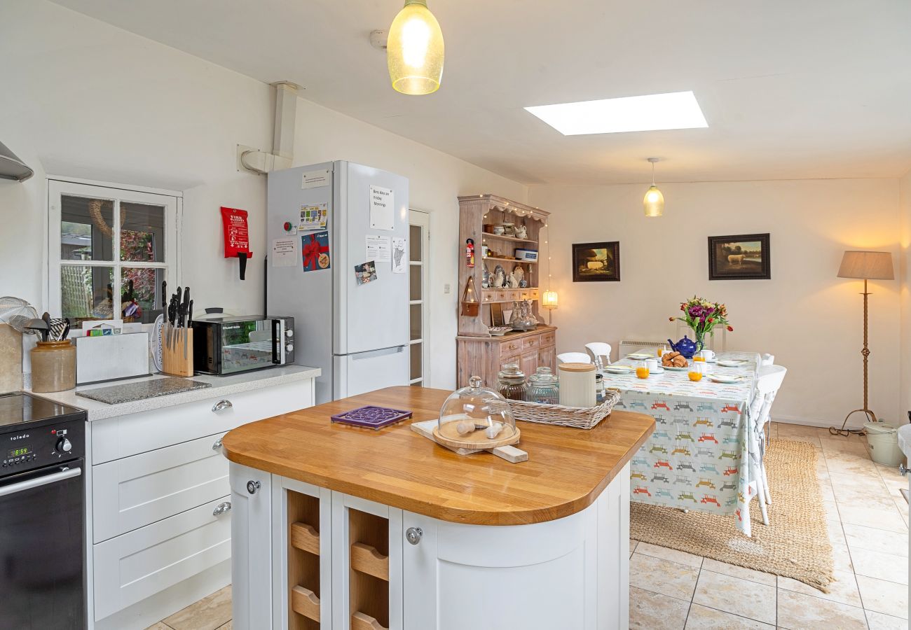 Cottage in Batcombe - Greenhills Cottage