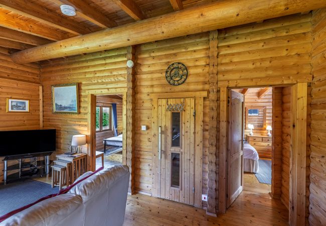 Cabin in Glenshee - Cragdhu Log Cabin Cabin in Glenshee - Cragdhu Log Cabin