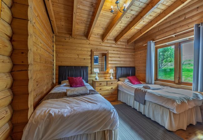 Cabin in Glenshee - Cragdhu Log Cabin Cabin in Glenshee - Cragdhu Log Cabin