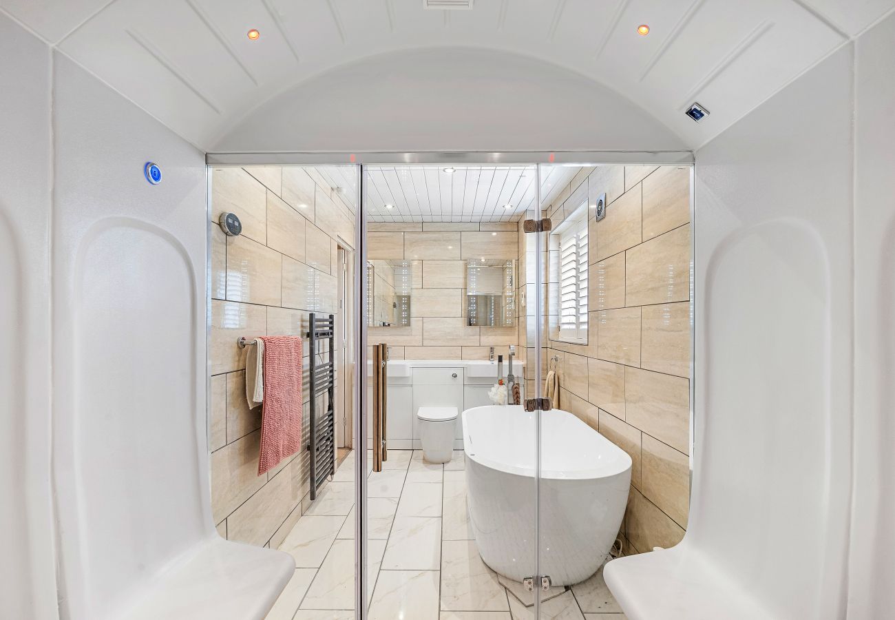 House in Hailsham - Coopers Way