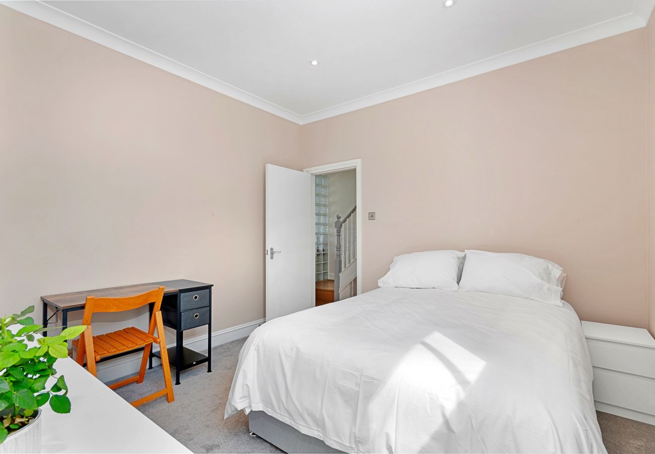 Apartment in London - Felsham