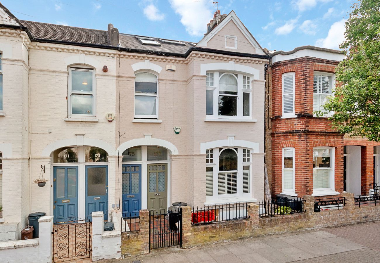 Apartment in London - Felsham
