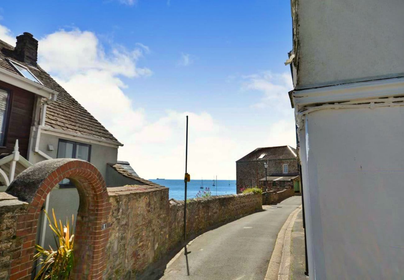 House in Cawsand - Kelvin House