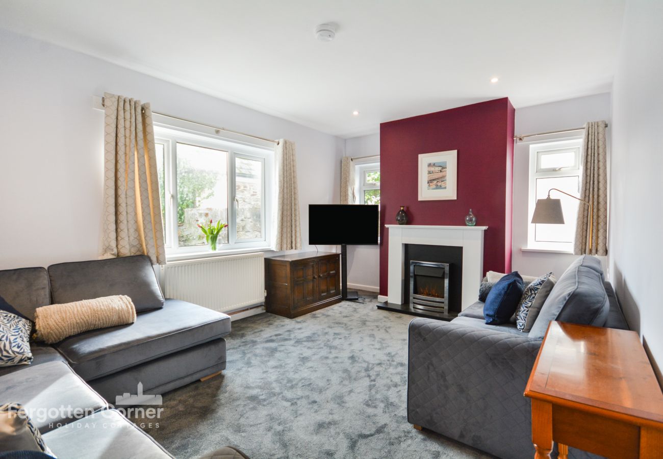 House in Kingsand - Roselric