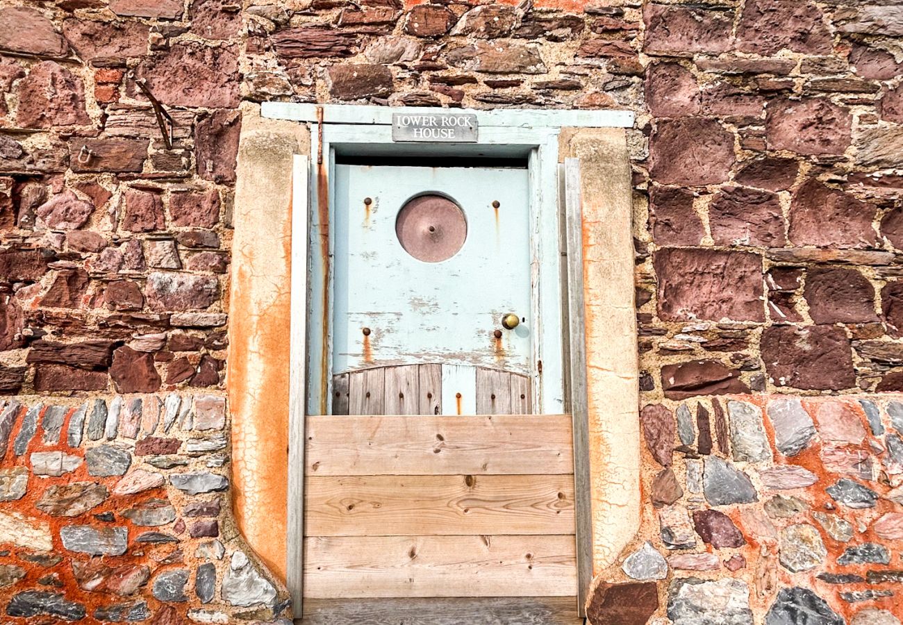 House in Kingsand - The Wash House