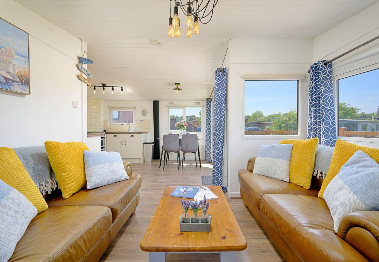 Cabin in Pwllheli - Forest Lodge